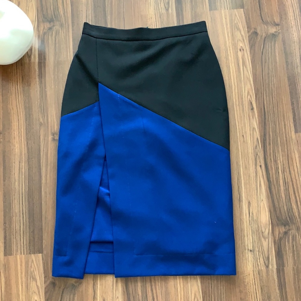 BCBG pencil skirt
